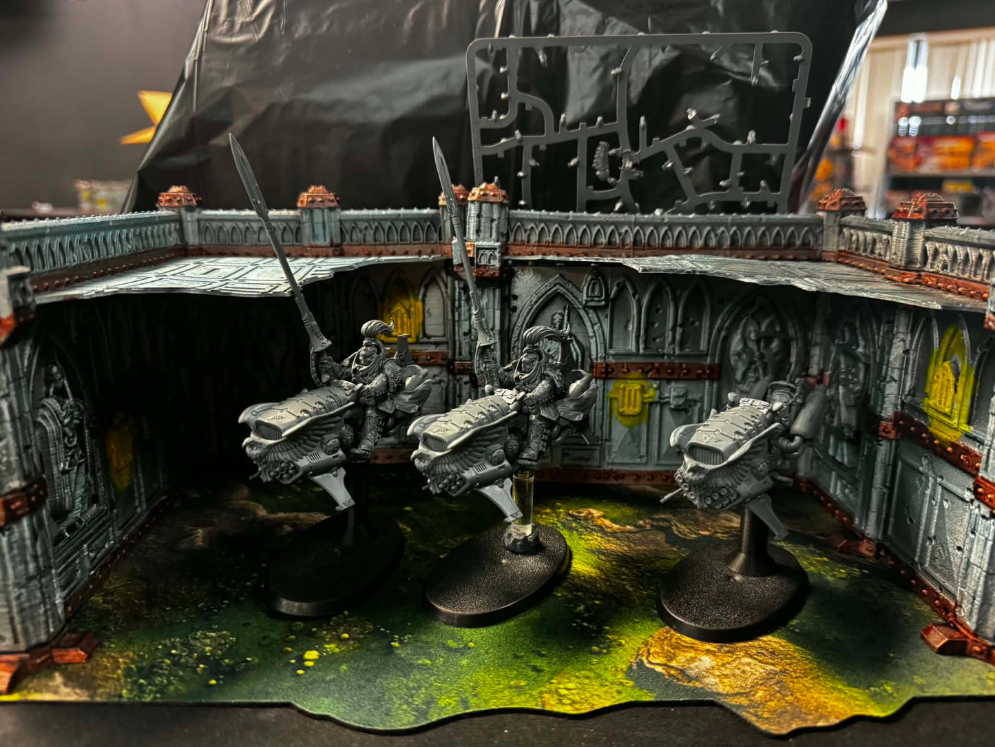 Vertus Praetors / Shield-Captain On Dawneagle Jetbike Pre-Owned