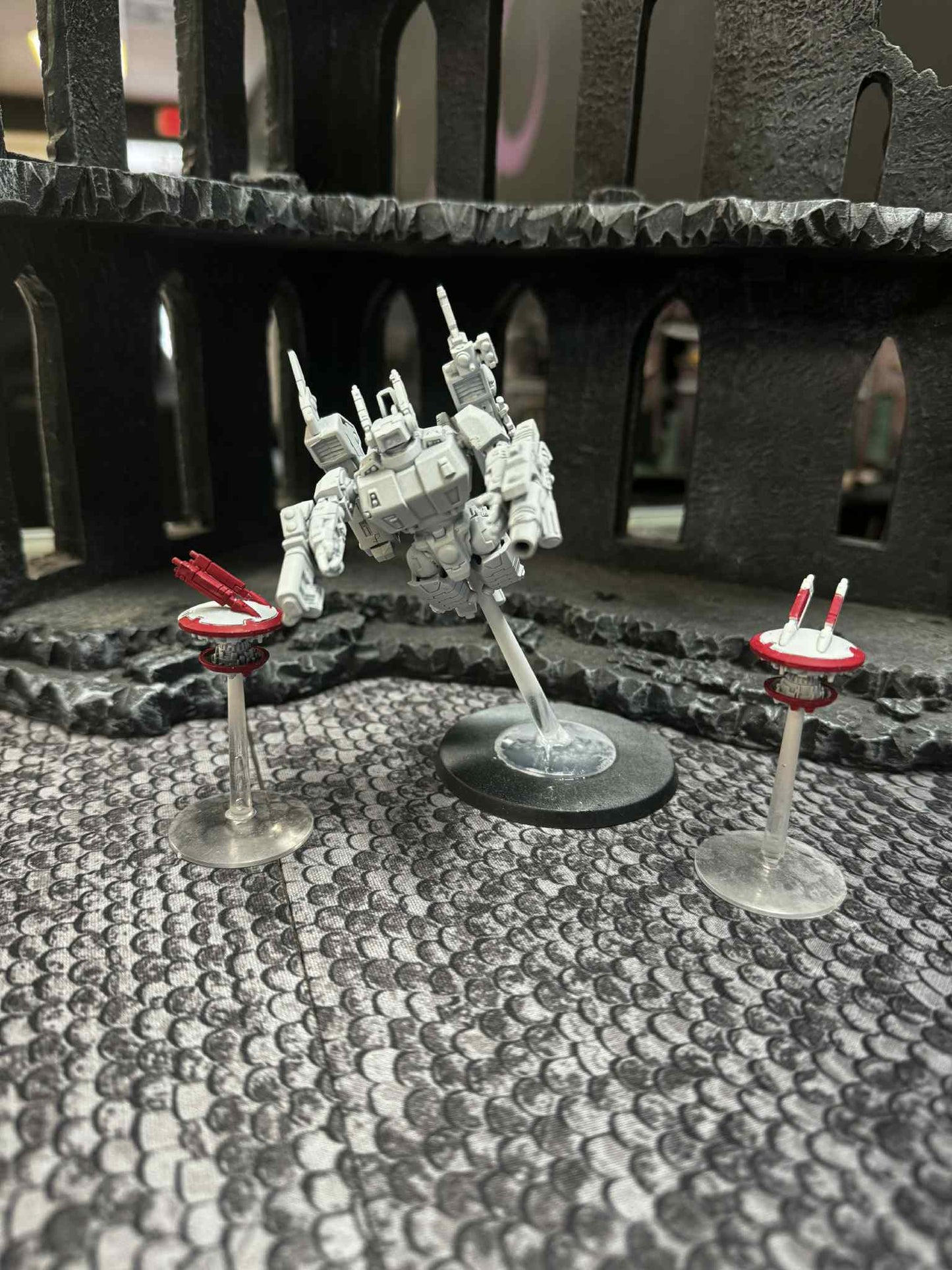 Pre Owned Tau Commander w/custom leaning action base.