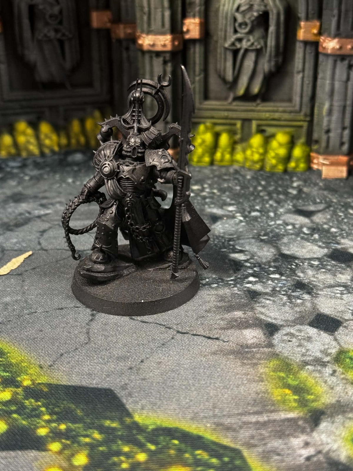 Emperor's Children Lord Exultant (Primed) Pre-Owned