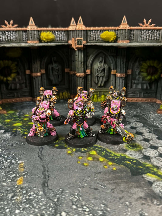 Emperor's Children Noise Marines with Blade Pre-Owned