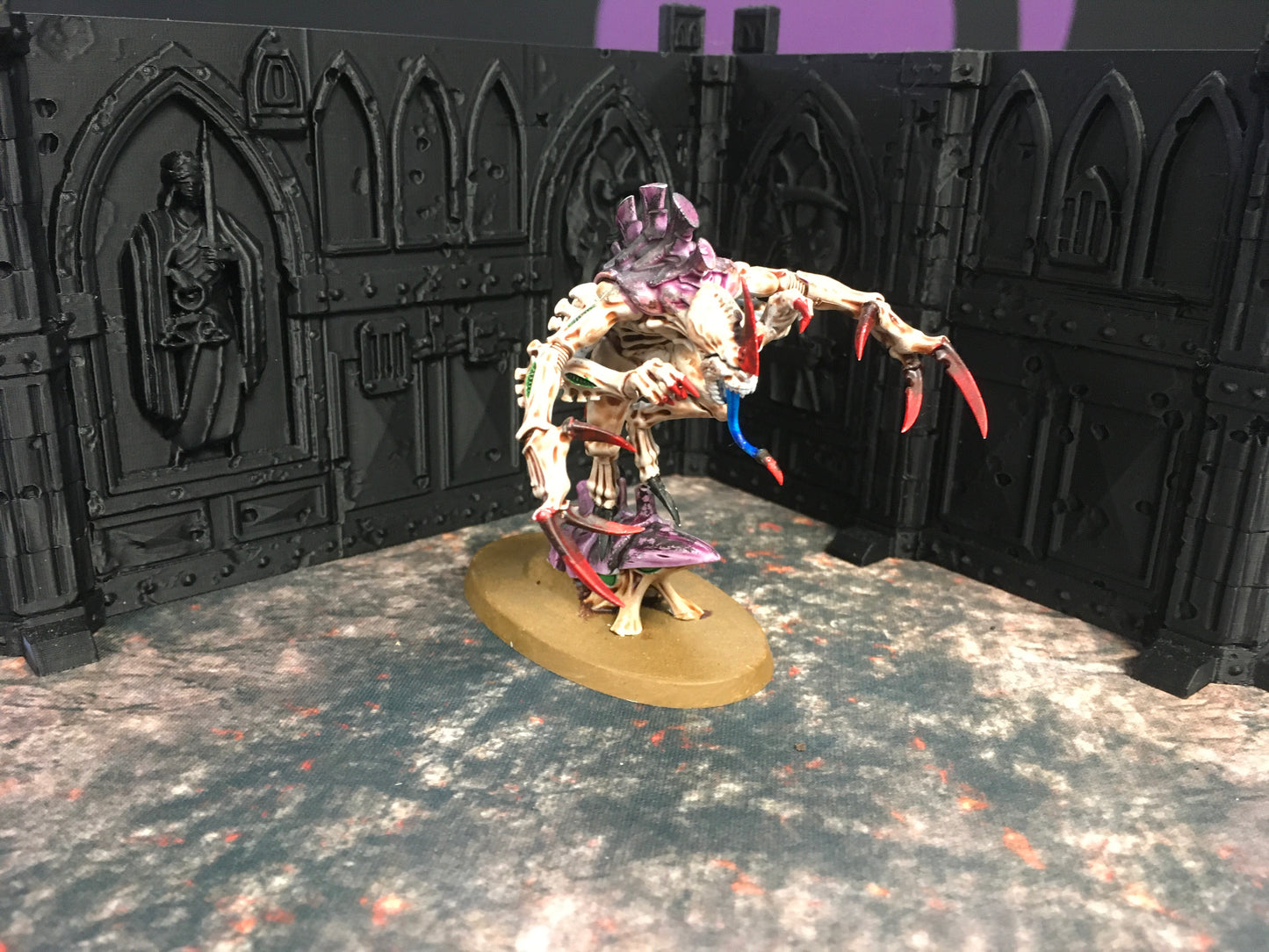 Broodlord Pre-Owned (Painted)