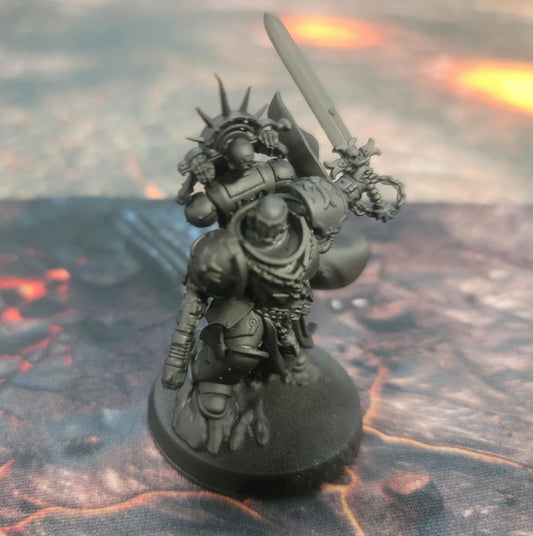 Black Templars Marshal Pre-Owned (Primed)