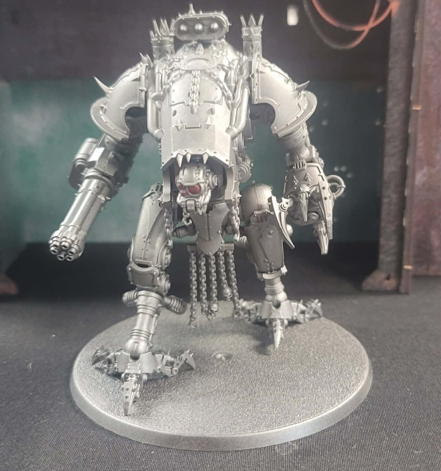 Pre Owned Chaos War Dog Stalker