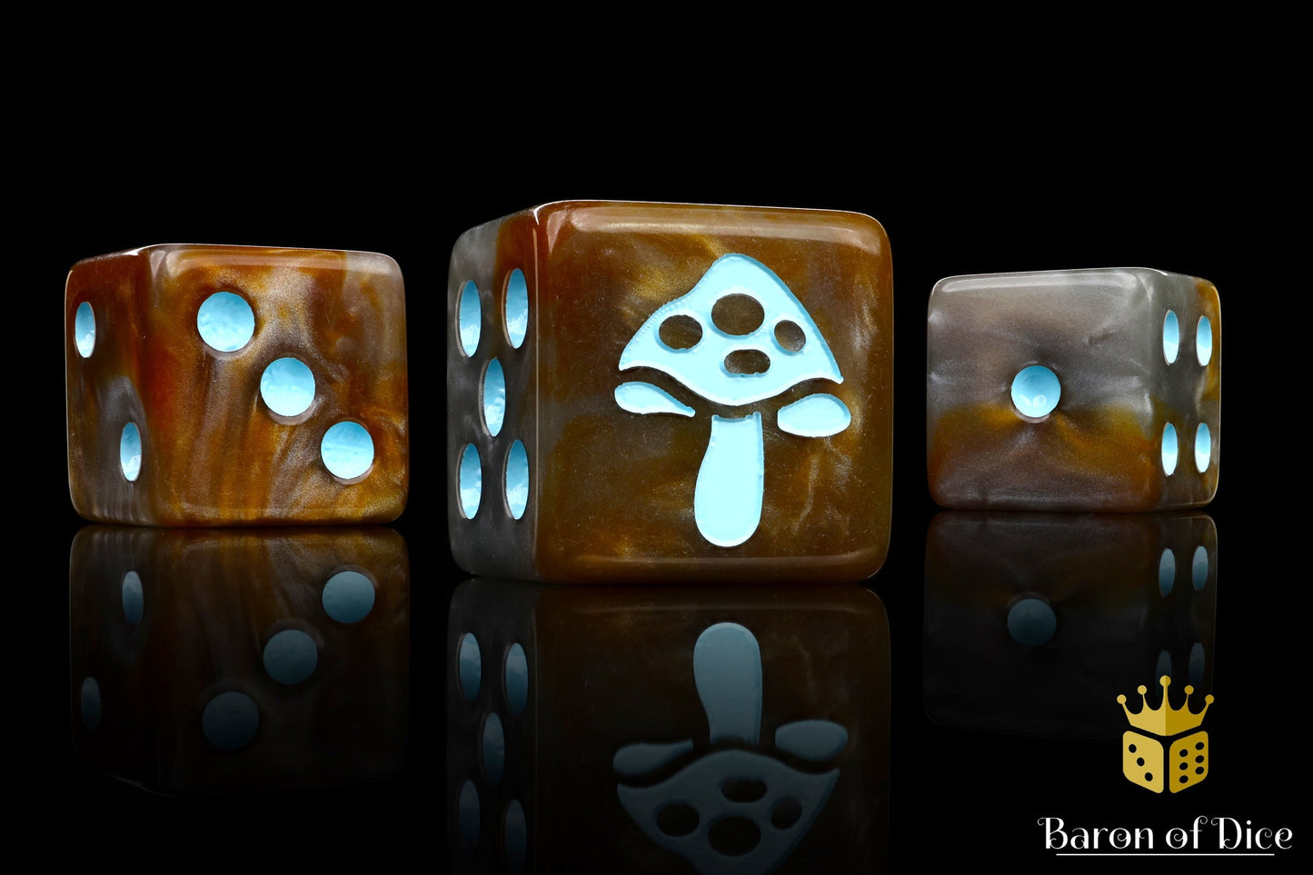 Shroom' Ice Blue 16Mm Dice