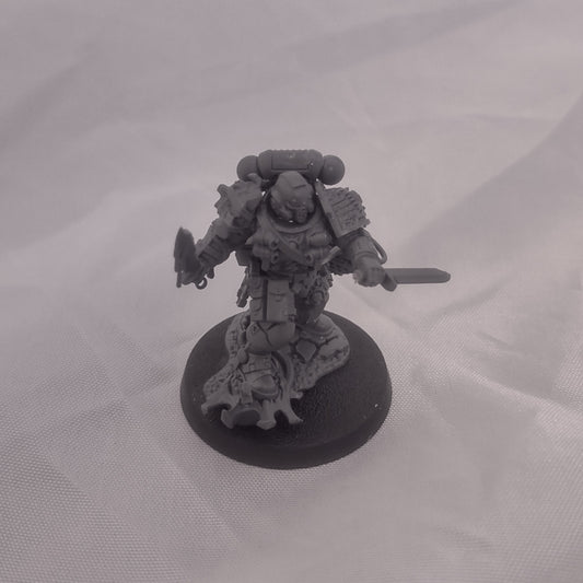 Lieutenant in Phobos Armour Pre-owned