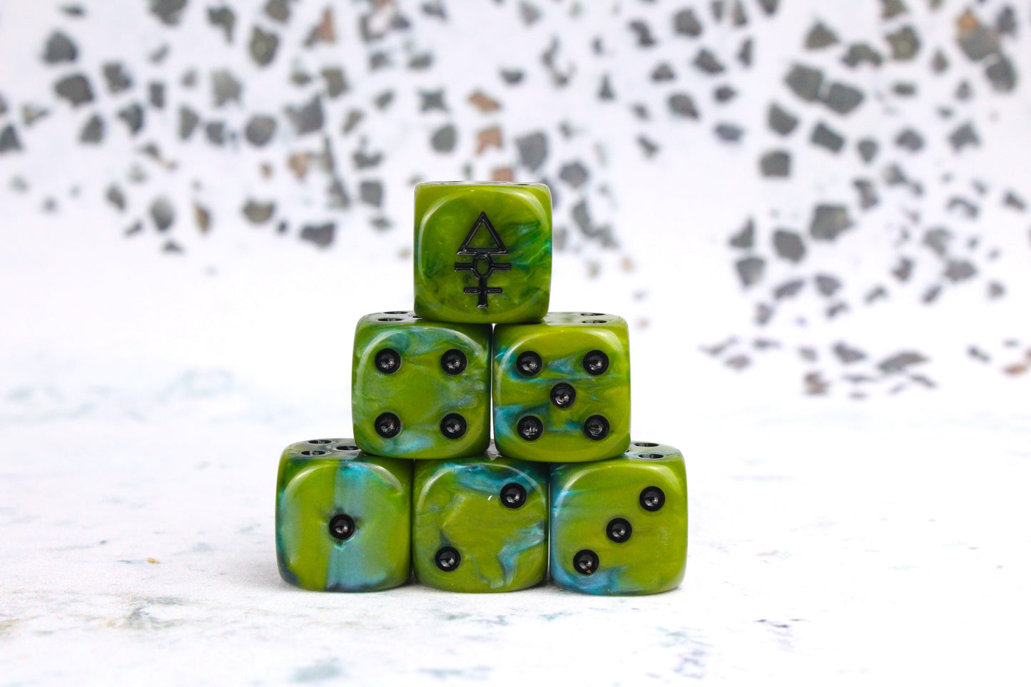 Reclusive Space Elf 16Mm Dice 3