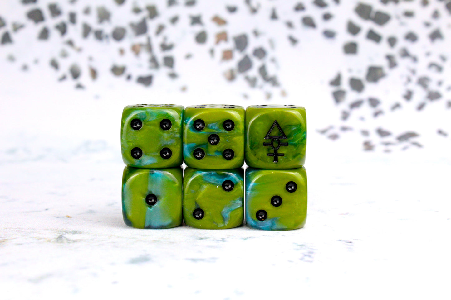 Reclusive Space Elf 16Mm Dice 3