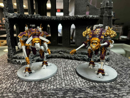 Chaos kitbashed Armiger Helverins.